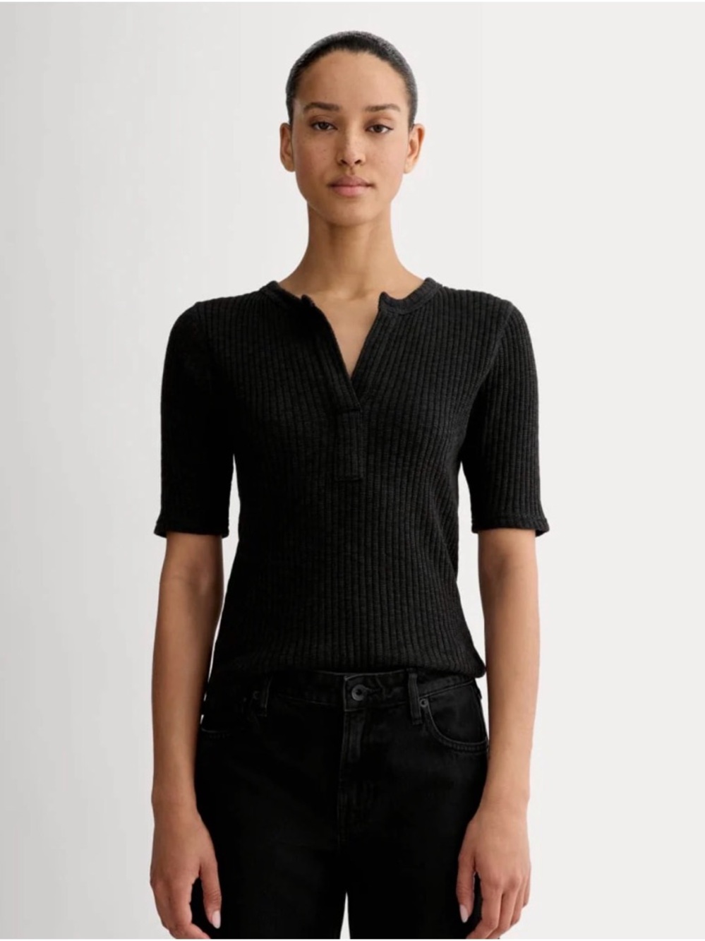 Everlane The Rib-Knit Short-Sleeve Henley
